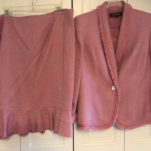 Three pieces suit , never been worn,